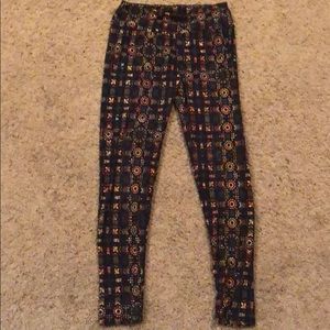 LuLaRoe leggings.